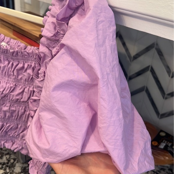 endless rose cropped puffy top - Picture 3 of 3